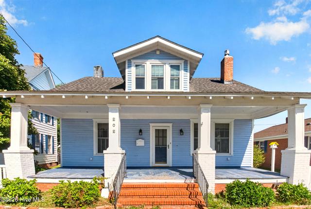 202 N Front St, Hertford, NC 27944