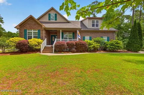 5801 Barbary Coast Dr, New Bern, NC 28560