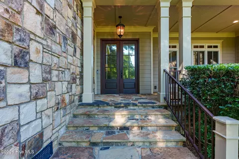Exterior - 601 Creekwind Ct, Evans, GA 30809 photo 2 of 12
