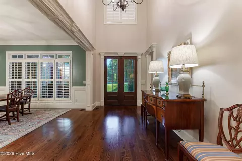 Entry Way - 601 Creekwind Ct, Evans, GA 30809 photo 2 of 7