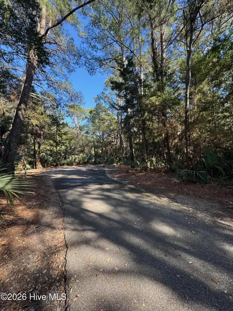 5 Gray Fox Ct, Bald Head Island, NC 28461