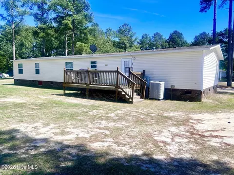 20941 Iris Dr, Wagram, NC 28396 photo 31