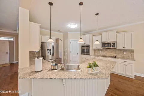 Kitchen - 5734 Whispering Pines Way, Evans, GA 30809 photo 4 of 4