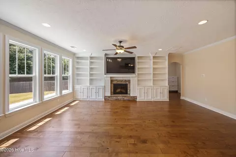 Living - 5734 Whispering Pines Way, Evans, GA 30809 photo 2 of 6