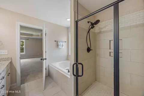 Bath - 5734 Whispering Pines Way, Evans, GA 30809 photo 3 of 4