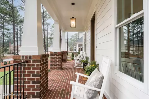 Exterior - 102 Keswick Ln, Pinehurst, NC 28374 photo 3 of 6