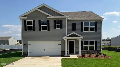 121 Claude St, La Grange, NC 28551