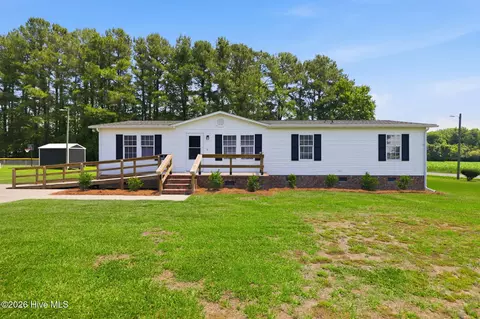 3373 White Blossom Dr, Winterville, NC 28590