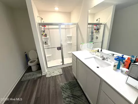 Bath - 3511 Walker Dr W #E, Wilson, NC 27893 photo 3 of 3