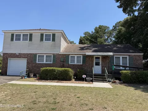 3608 Central Heights Rd, Goldsboro, NC 27534