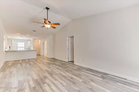Living - 6009 Sanibel Dr, Augusta, GA 30909 photo 6 of 8