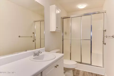 Bath - 6009 Sanibel Dr, Augusta, GA 30909 photo 1 of 2