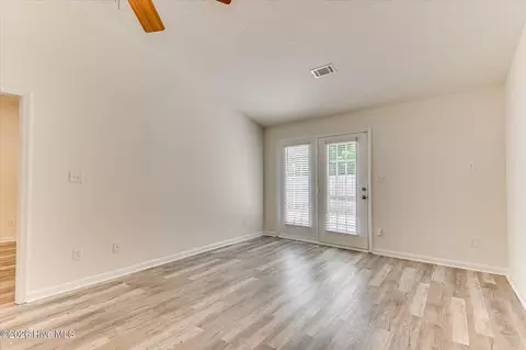 Living - 6009 Sanibel Dr, Augusta, GA 30909 photo 3 of 8