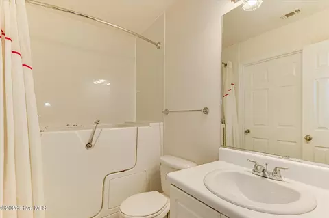 Bath - 6009 Sanibel Dr, Augusta, GA 30909 photo 2 of 2