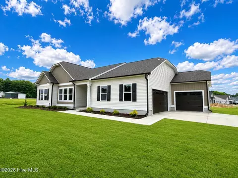 23 Huckleberry Bush Ln, Princeton, NC 27569