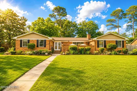 1209 W Highland Ave, Kinston, NC 28501