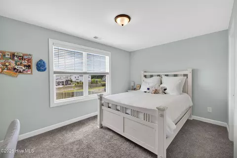 Bedroom - 166 N Passerine Path, Hampstead, NC 28443 photo 7 of 10