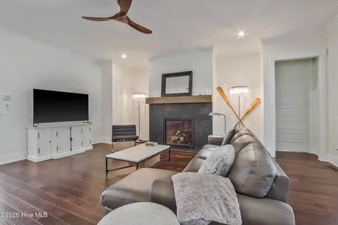 Living - 3 Ridgeland St, Pinehurst, NC 28374 photo 2 of 3