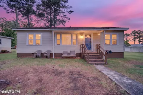 531 Tooley St, Belhaven, NC 27810
