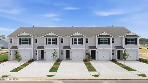 7249 Longleaf Rd, Rocky Mount, NC 27804