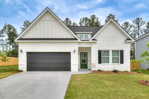 2049 Warbler Dr, Evans, GA 30809