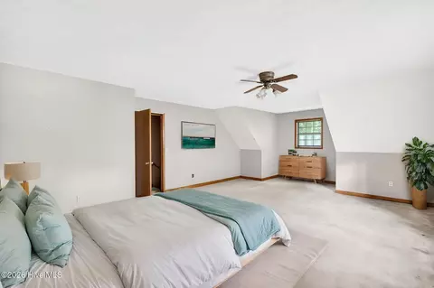 Bedroom - 200 Pine Ln, Murphy, NC 28906 photo 6 of 9