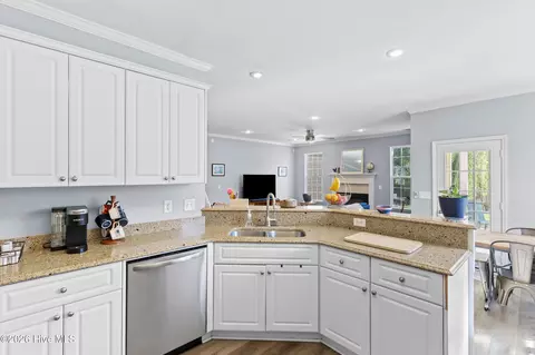 Kitchen - 1305 Wickham Ct, Evans, GA 30809 photo 1 of 4