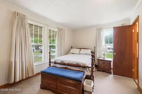 Bedroom - 46 Elizabeth Ave, Chocowinity, NC 27817 photo 1 of 9