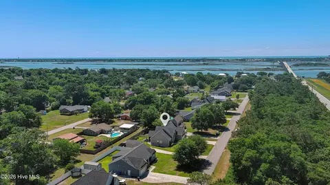 211 Bonita St, Cape Carteret, NC 28584