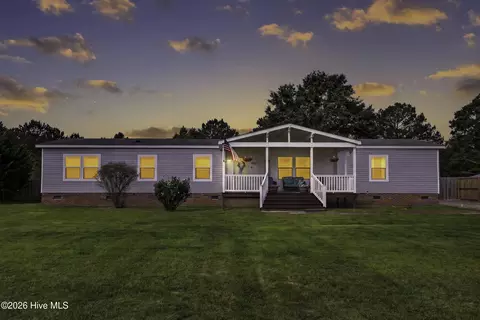 4829 Blueberry Rd, Currie, NC 28435