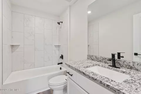 Bath - 175 S Commons View Dr, Hampstead, NC 28443 photo 2 of 2