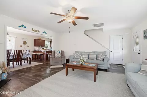 210 Peaceful Ln, Hubert, NC 28539 photo 6