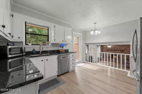 Kitchen - 3308 Quaker Spring Rd, Augusta, GA 30907 photo 3 of 3