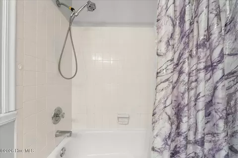 Bath - 3308 Quaker Spring Rd, Augusta, GA 30907 photo 4 of 4