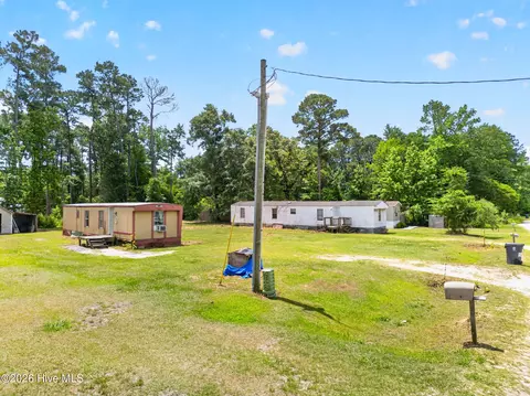 625 Westwind Dr SW, Supply, NC 28462
