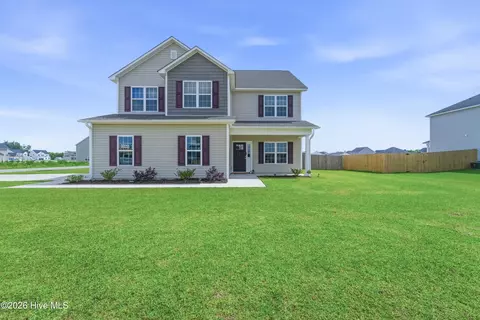 700 Puppy Drum Ln, Maysville, NC 28555