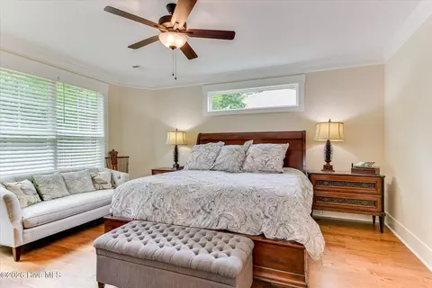 Bedroom - 132 Crescent Dr, Mccormick, SC 29835 photo 1 of 7