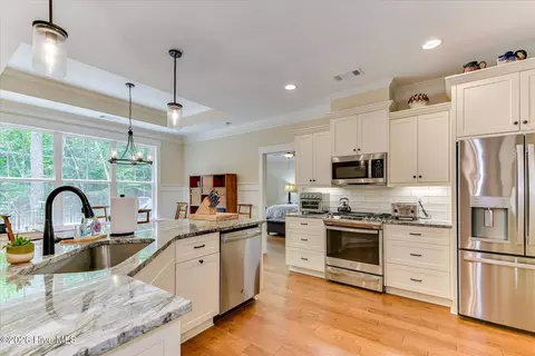 Kitchen - 132 Crescent Dr, Mccormick, SC 29835 photo 2 of 7