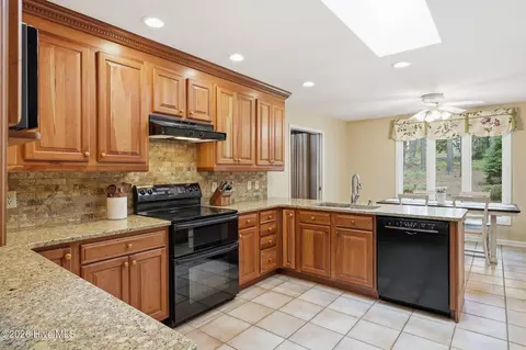Kitchen - 70 Live Oak Ln, Pinehurst, NC 28374 photo 1 of 4