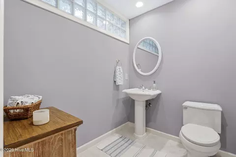 Bath - 70 Live Oak Ln, Pinehurst, NC 28374 photo 3 of 3