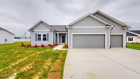 111 Kendall Farms Dr, Goldsboro, NC 27534