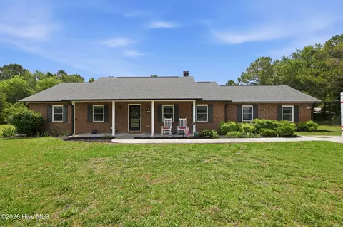 Exterior - 102 Beaver Trl, Hubert, NC 28539 photo 12 of 12