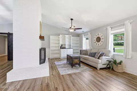 Living - 102 Beaver Trl, Hubert, NC 28539 photo 1 of 2