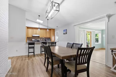 Dining - 102 Beaver Trl, Hubert, NC 28539 photo 2 of 3