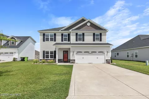 282 Crossroads Store Dr, Jacksonville, NC 28546