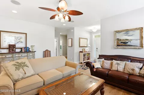 Living - 807 Factory Rd, Hampstead, NC 28443 photo 3 of 4