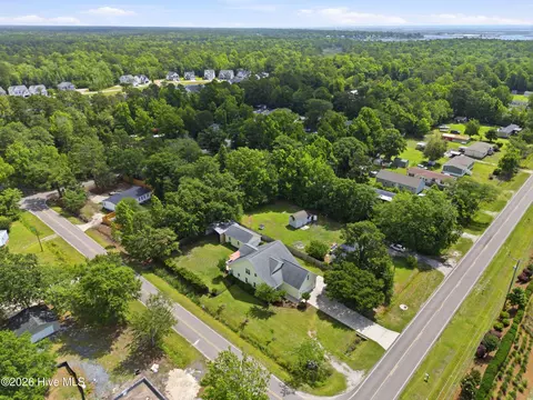 View/Area - 807 Factory Rd, Hampstead, NC 28443 photo 2 of 19
