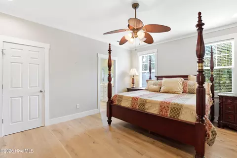 Bedroom - 807 Factory Rd, Hampstead, NC 28443 photo 1 of 10