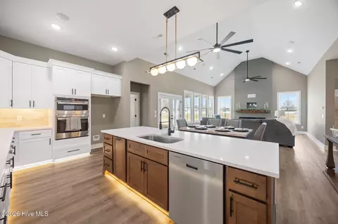 Kitchen - 3500 Alberta Way, Ayden, NC 28513 photo 3 of 5
