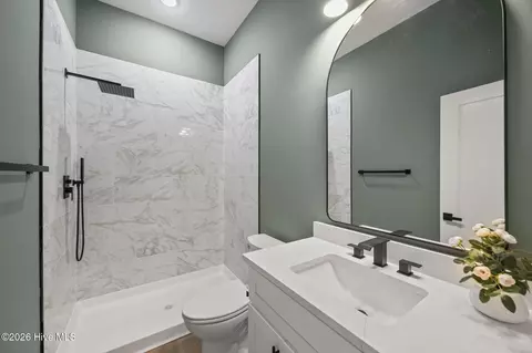 Bath - 3500 Alberta Way, Ayden, NC 28513 photo 2 of 4